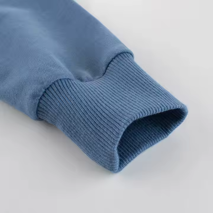 Conjunto deportivo Gris con Capucha
