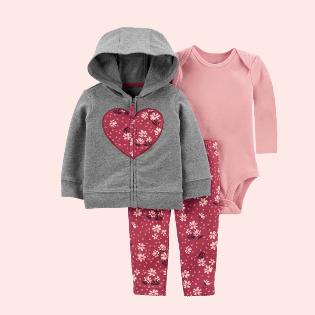 Set de 3 piezas Corazón: Pantalón, Campera y Body de manga larga