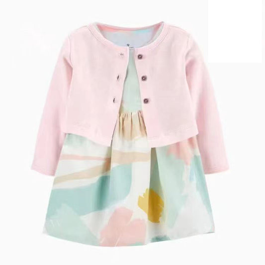 Vestido de flores y saquito rosado